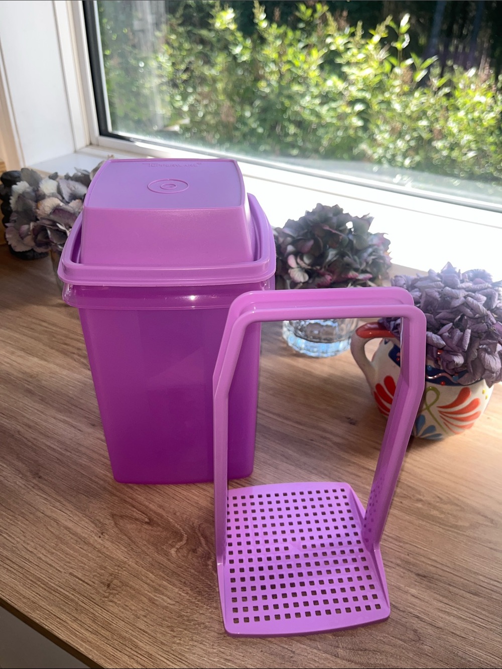 Tupperware Pick-A-Deli Pickle Keeper Large 8 Cup 3 Piece Lavender Purple #1562-4